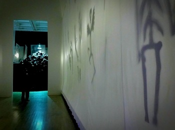 0612ボルタンスキー幽霊の廊下.jpg
